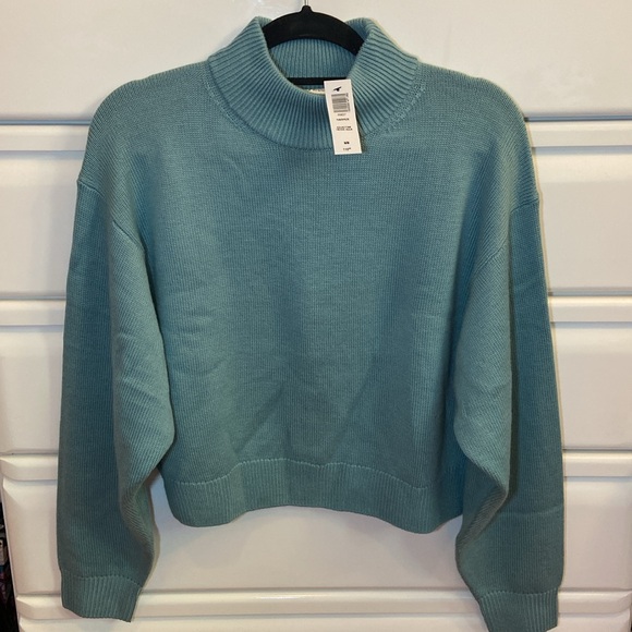 100% Wool Aritzia Wilfred Harper Knit - Picture 2 of 4